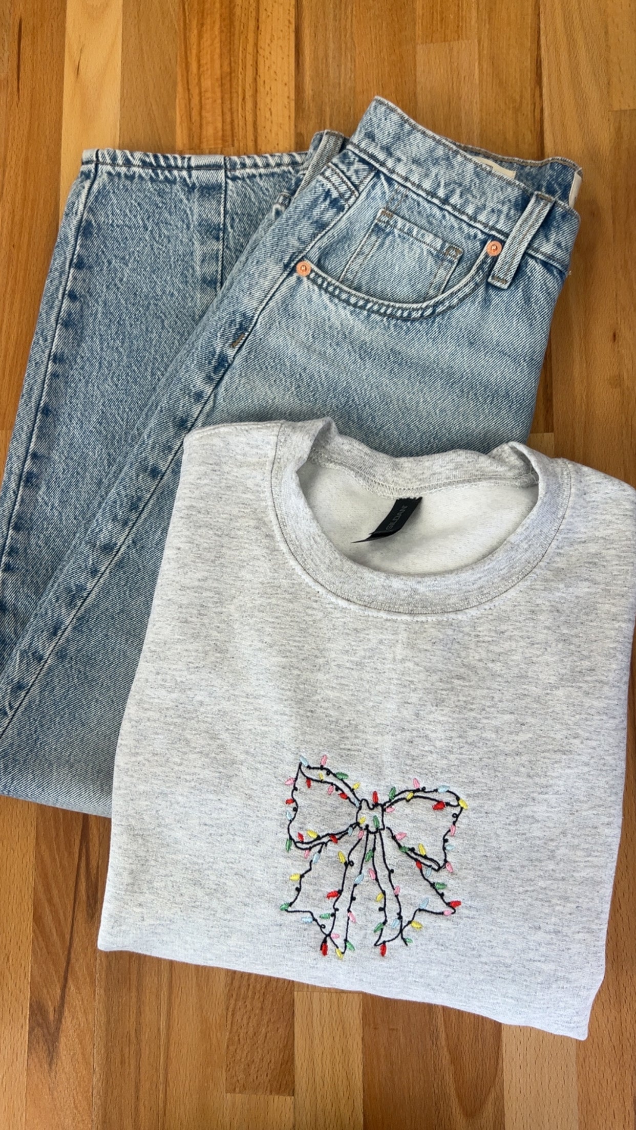 Embroidered Christmas Bow